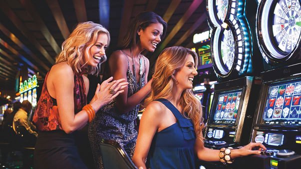 finalmouse platform overview showing sports and casino game categories